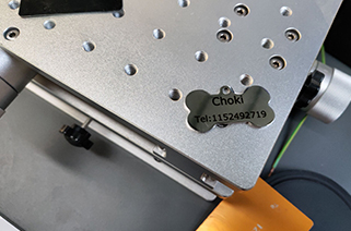 Fiber laser marking machine mark on metal dog tag with laser generator 20W 30W 50W